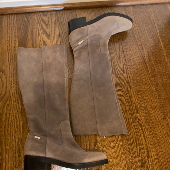 Calvin Klein womens boots - Picture 1 of 3